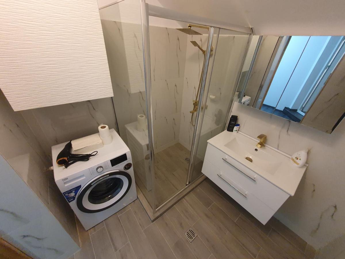 3 Rooms Cinema Garden Parking House Bucureşti Eksteriør bilde